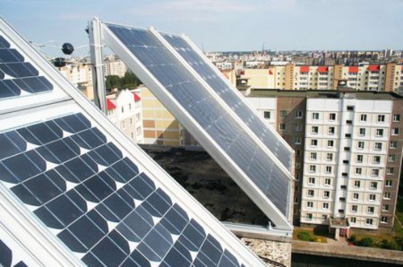В Херсоне заработала первая в Украине солнечная электростанция на крыше многоэтажки