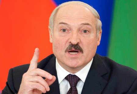 Лукашенко: тех, кто воюет против украинцев, надо уничтожать. ВИДЕО