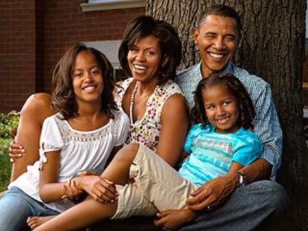 В Сети появились фотографии дома, в котором будет жить семья Обамы после президентских выборов