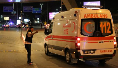 Взрыв в аэропорту Стамбула: пострадали около 180 человек