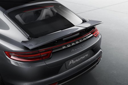 Porsche представил Panamera нового поколения. ФОТО