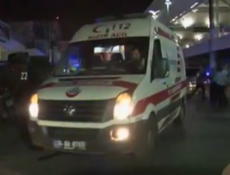 "Никого все это не удивило" - журналист рассказал о событиях в стамбульском аэропорту в момент совершения теракта