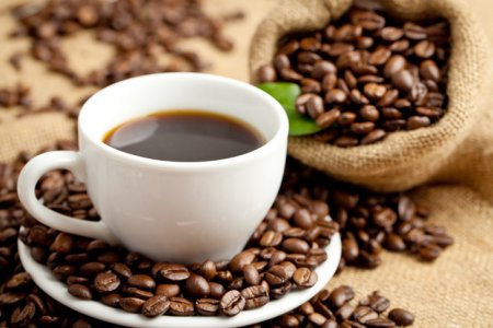 Самые распространенные мифы о кофе, в которые верят многие из нас