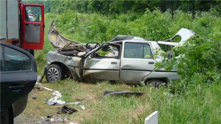 На Кировоградщине автомобиль СБУ убил молодую семью