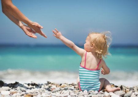 Полезные советы: 7 способов помочь ребенку справиться с жарой - доктор Комаровский