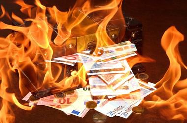 Назимко: За время очистки банковской системы вклады украинцев "прогорели" на 163 млрд гривен