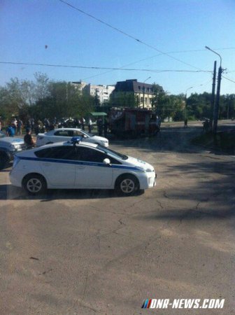 В оккупированном ЛНР взорвали машину Плотницкого. ФОТО. ВИДЕО