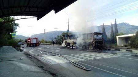 В Крыму сегодня с обрыва упал пассажирский автобус, есть жертвы