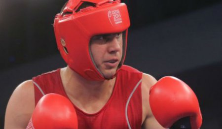 Болельщики освистали российского боксера на церемонии награждения в Рио