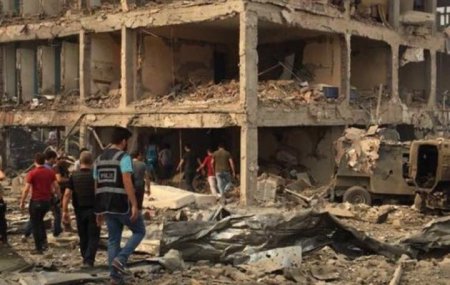 На юго-востоке Турции взорвали полицейский участок: есть погибшие