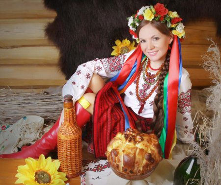Женская вышиванка – символ гордости и красоты украинского народа