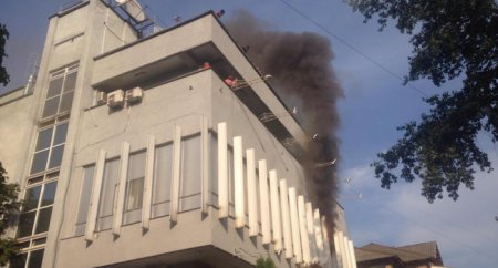 В здании телеканала «Интер» вспыхнул огонь