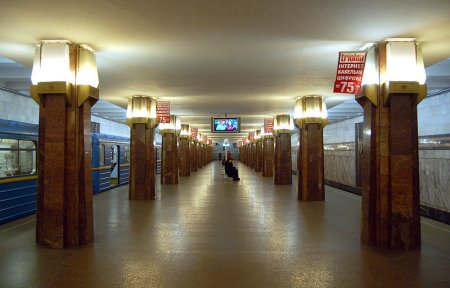 Застройщик Столар разрушает станцию метро в Киеве. Кличко и Аваков в доле?