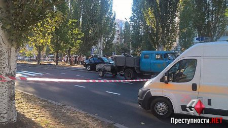 Массовое ДТП в Николаеве: погибли рабочие, наносящие дорожную разметку. ФОТО