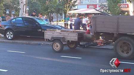 Массовое ДТП в Николаеве: погибли рабочие, наносящие дорожную разметку. ФОТО