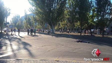 Массовое ДТП в Николаеве: погибли рабочие, наносящие дорожную разметку. ФОТО