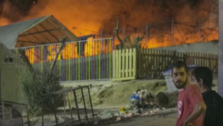 Страшный пожар уничтожил лагерь для мигрантов в Греции