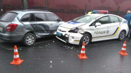 В Сумах очередное ДТП с полицейским автомобилем