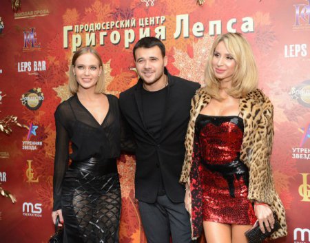 Украинские певицы Светлана Лобода и Алина Гросу стали гостями элитной вечеринки в Москве
