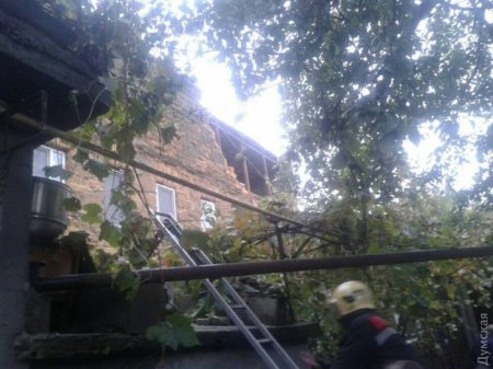 В Одессе обрушился жилой дом, есть погибшие