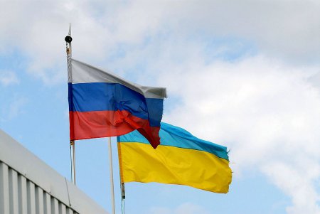 Украина продлила санкции против России