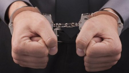 В Херсоне задержан на взятке чиновник из Минобороны