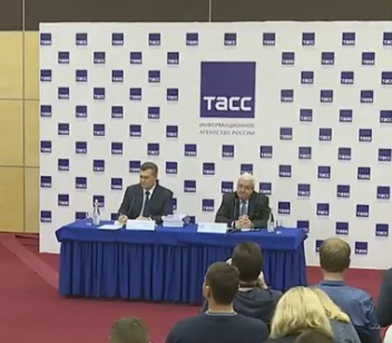 Виктор Янукович собрал пресс-конференцию. Прямая трансляция
