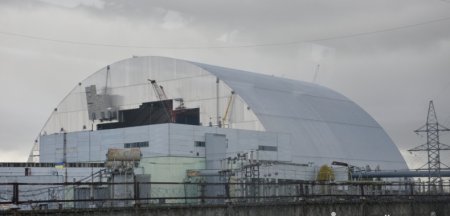 Чернобылю - новый саркофаг