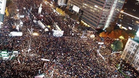 В Сеуле продолжается масштабнейшая акция против правительства Южной Кореи
