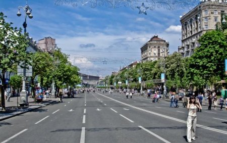 В центре Киева в понедельник перекроют улицы и закроют выход с "Крещатика"