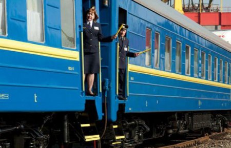 "Укрзализныця" планирует в 2017 году существенно повысить тарифы на перевозки
