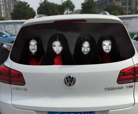 В Китае слепить автомобили дальним светом стало опасно для психики. Фотофакт