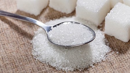 Сладость и польза: чем можно заменить сахар