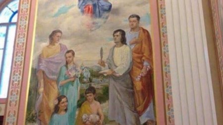 Соцсети взорвало изображение фрески из "личного храма Порошенко". Фотофакт