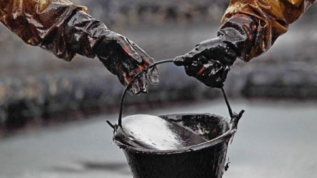 За минувшие сутки нефть рекордно выросла в цене