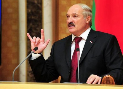 Лукашенко о жизни в Беларуси: бесплатные образование и медицина, низкая стоимость ЖКХ и бензина, и средняя зарплата в $500