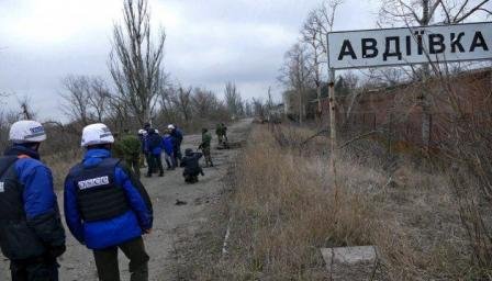 Авдеевка на страницах мировых СМИ. Как иностранные журналисты реагируют на кровавые события