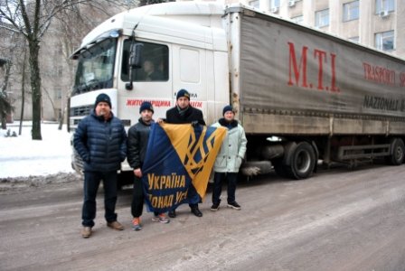 Очередные 100 тонн гуманитарной помощи для жителей Авдеевки от Национального Корпуса