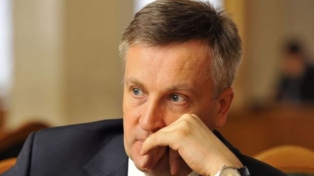 Наливайченко: Соратников Януковича из Украины в феврале 2014 года вывозили самолеты Игоря Кононенко