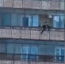 В Запорожской области мать выбросила ребенка с балкона 9 этажа