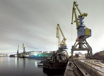 Украинские морские порты увеличили перевалку грузов на 2,3%