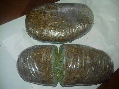 В контрольном пункте "Чонгар" правоохранители обнаружили полкилограмма наркотиков в хлебе