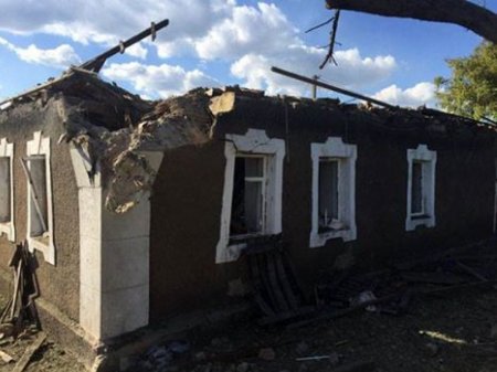 Боевики обстреляли жилые кварталы Авдеевки и Марьинки