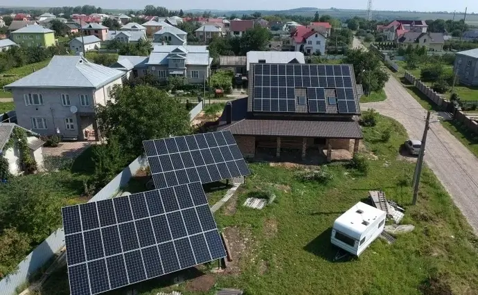 Українські домогосподарства масово встановлюють сонячні панелі
