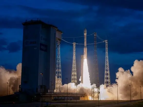 Супутник Франції вивела на орбіту ракета із українським двигуном