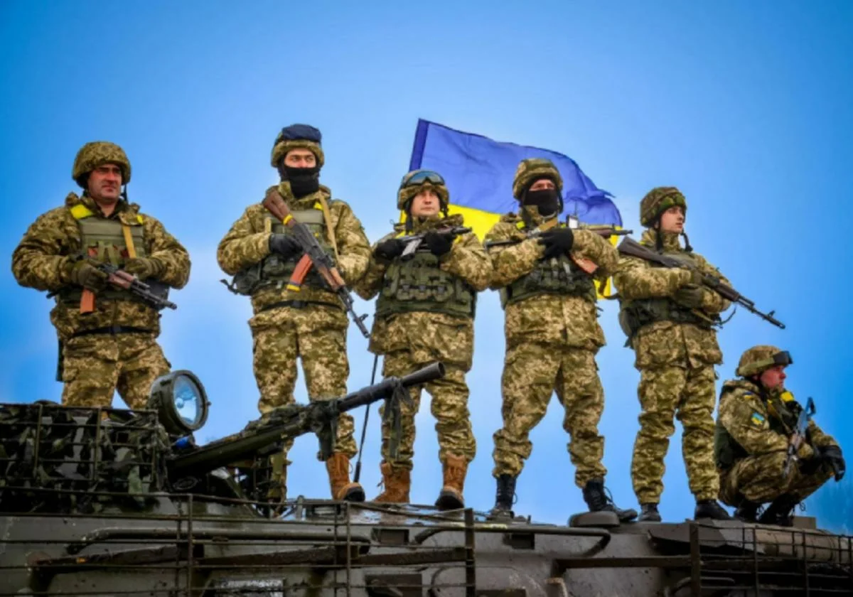 Україна спростовує російські фейки та зміцнює свою обороноздатність