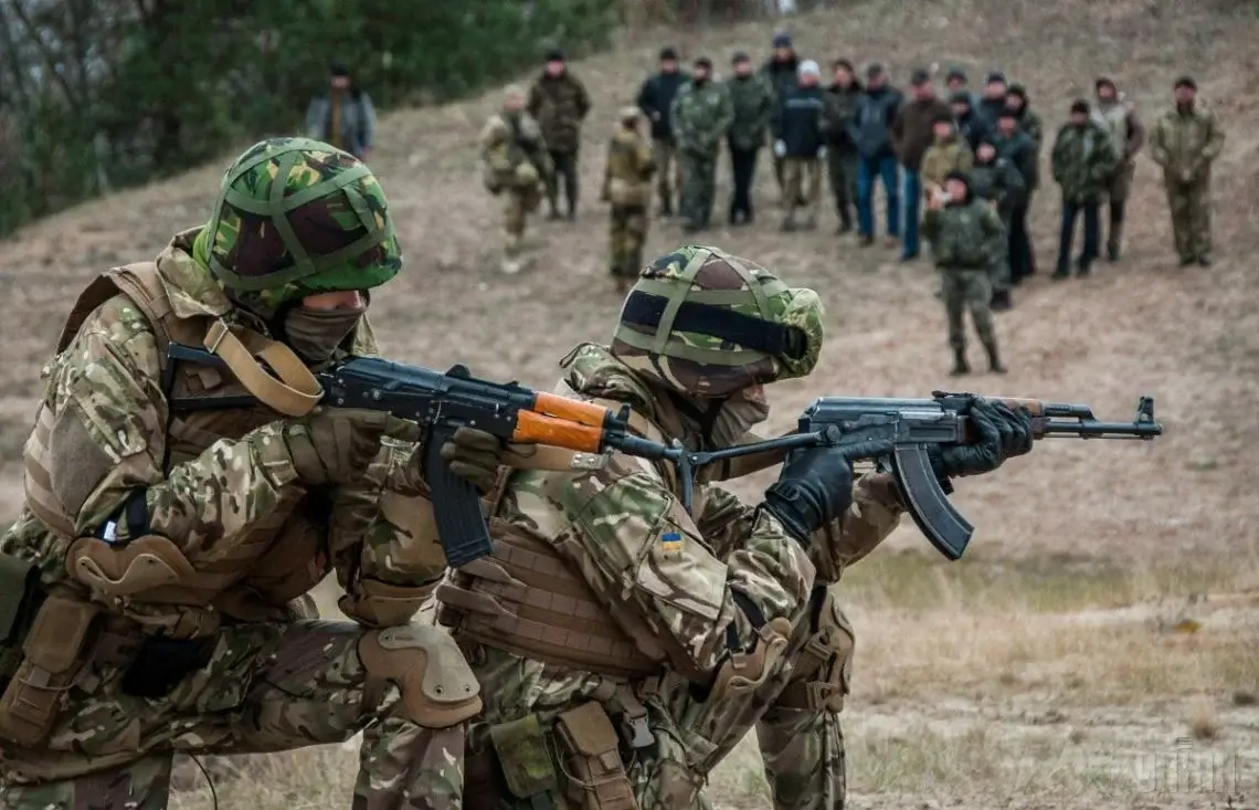 Дев'ять багатонаціональних військових навчань відбудуться в Україні у 2022 році