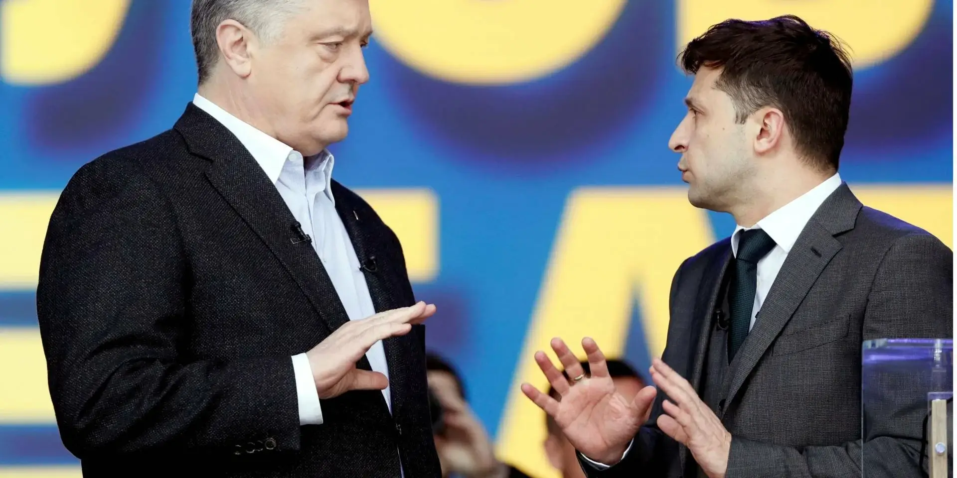 Баттл Зеленский-Порошенко: лидеры уже почти на равных, но много неопределившихся