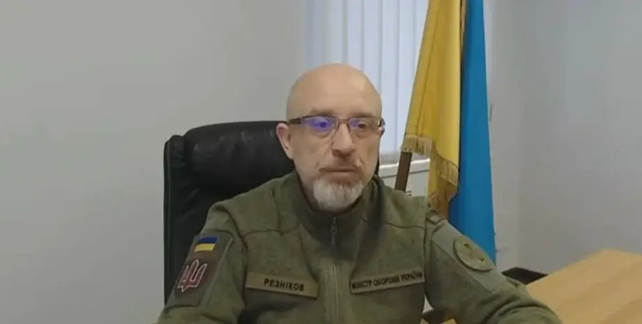 "Ми усе відбудуємо!" - звернення до громадянУкраїни міністра Оборони Олексія Рєзнікова