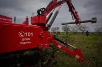 На розмінуванні українських земель діють чотири роботизованих комплекси з фонду Баффета